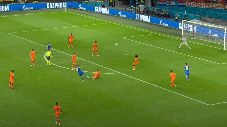 Тот самый гол Андрея Ярмоленко. Кадр из трансляции матча Украина-Нидерланды