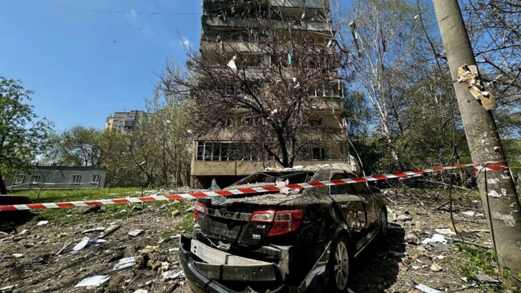 Наслідки удару КАБів по Запоріжжю