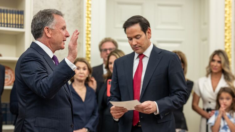 Стивен Уиткофф оказался в центре скандала с мирным планом США для Украины. Фото – Фейсбук