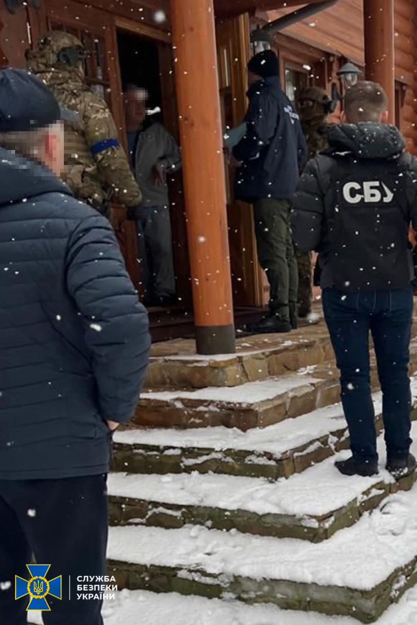 У Коломойського пройшли обшуки