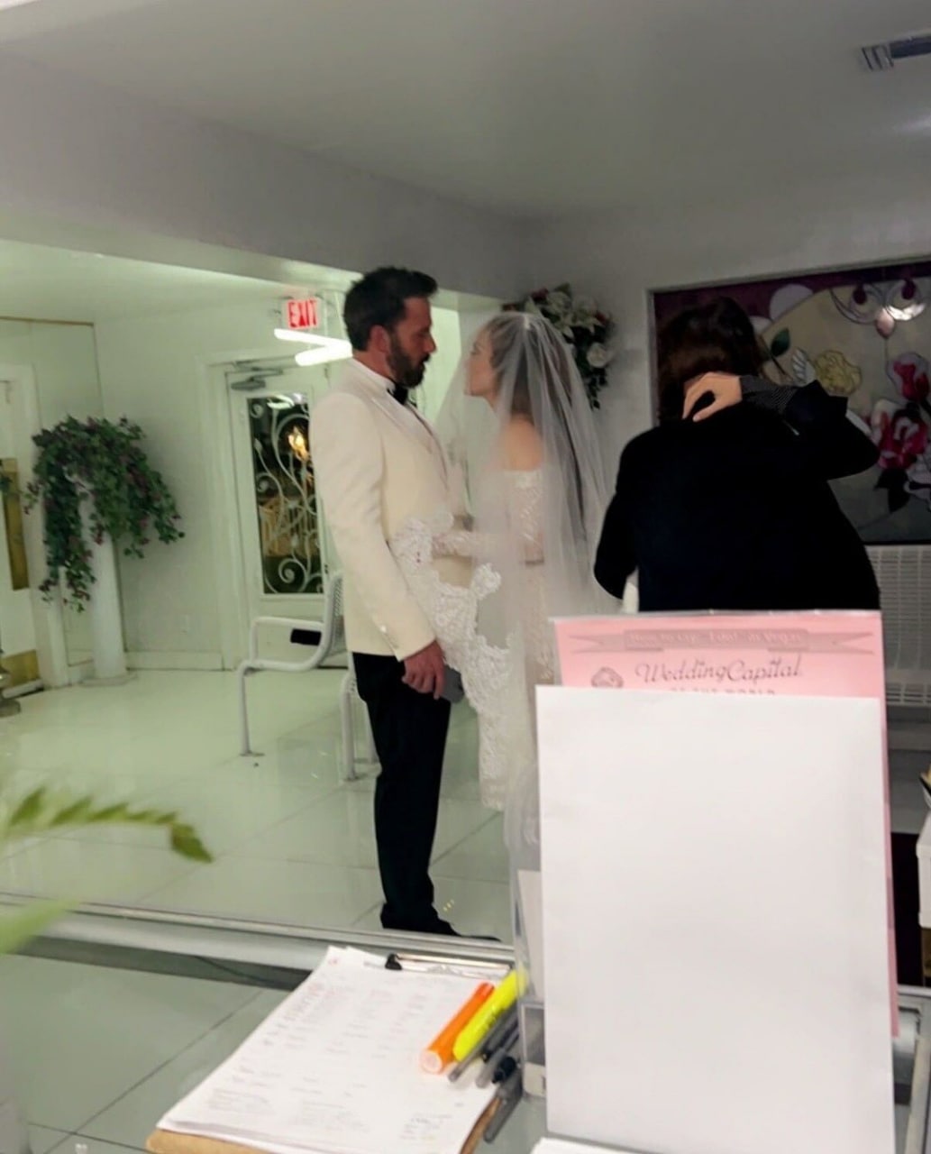 Свадебная церемония Лопес и Аффлека