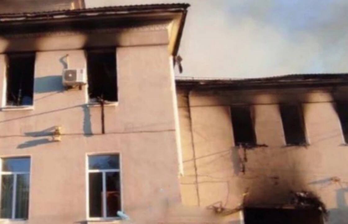 О последствиях и местах попадания сегодняшних обстрелов Бахмута армией РФ стало известно из публикации мэра города в его Инстаграм