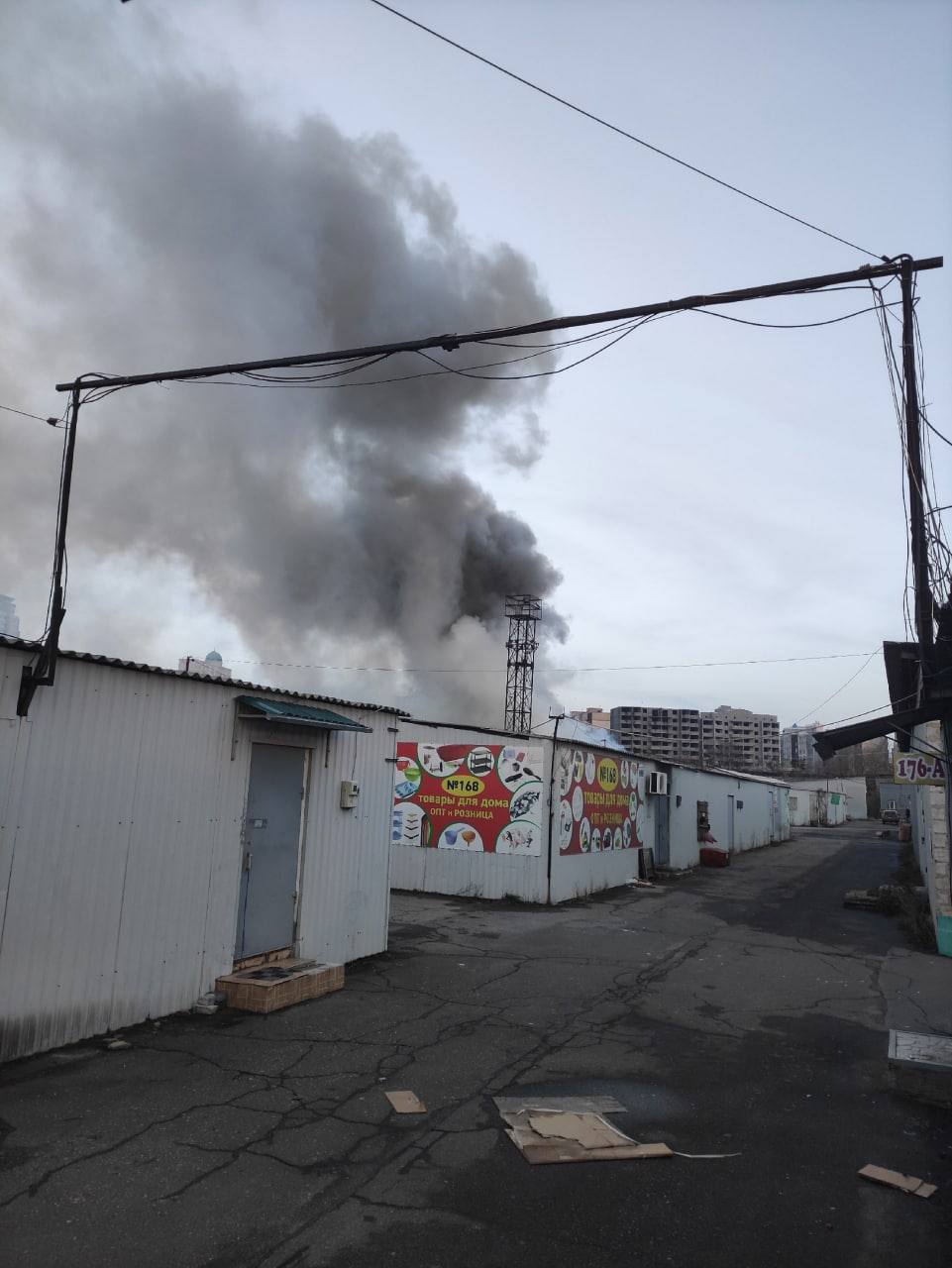 Последствия обстрела в Донецке