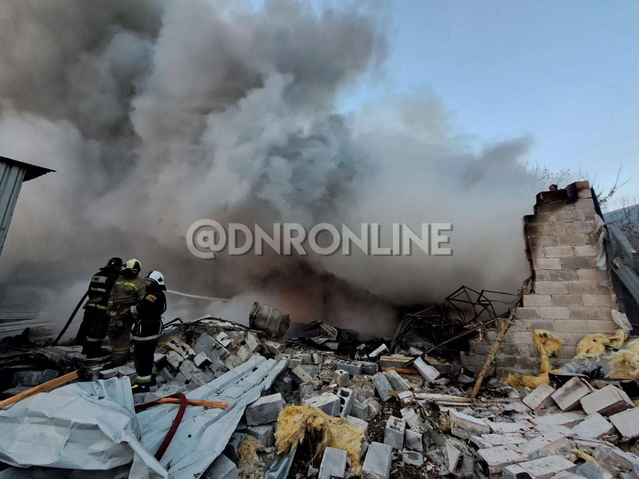 Последствия обстрела в Донецке