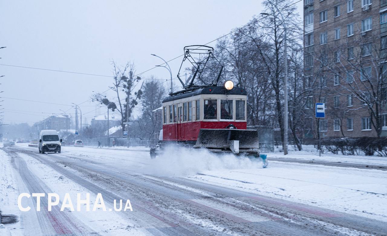 Заснеженный Киев