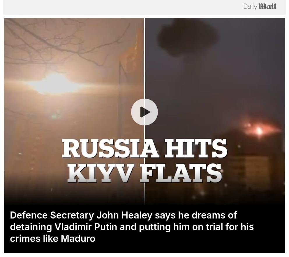 Снимок заголовка на dailymail.co.uk - Поезд министра обороны Британии экстренно остановиться по дороге в Киев из-за воздушной атаки