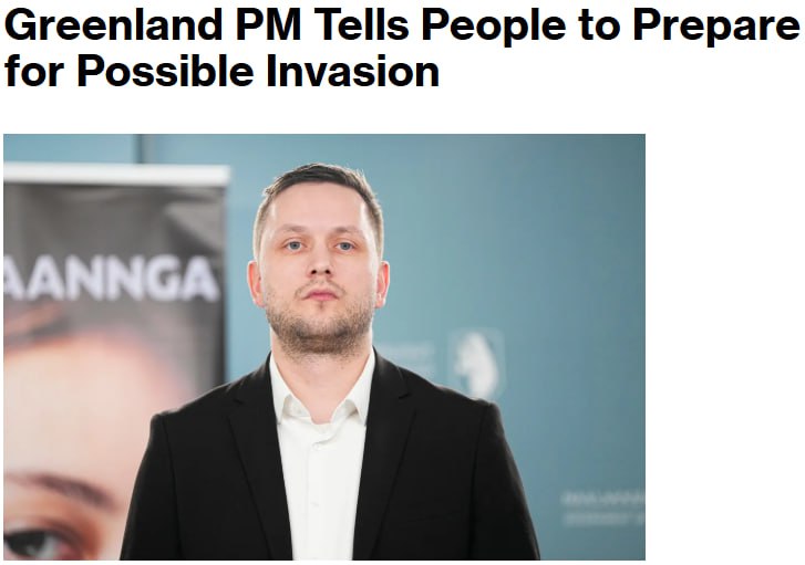 Знімок заголовка на bloomberg.com - населення Гренландії закликали бути готовими до вторгнення США